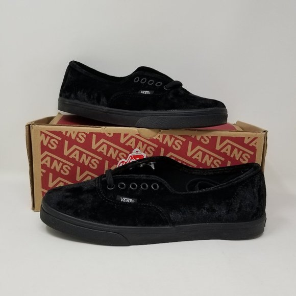 vans velvet lo pro sneaker